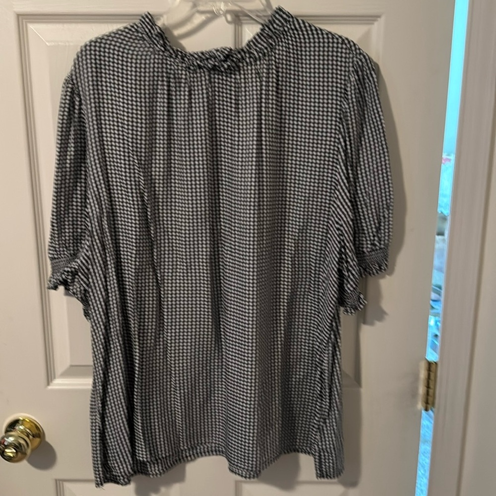 Top:Blouse Viscose
